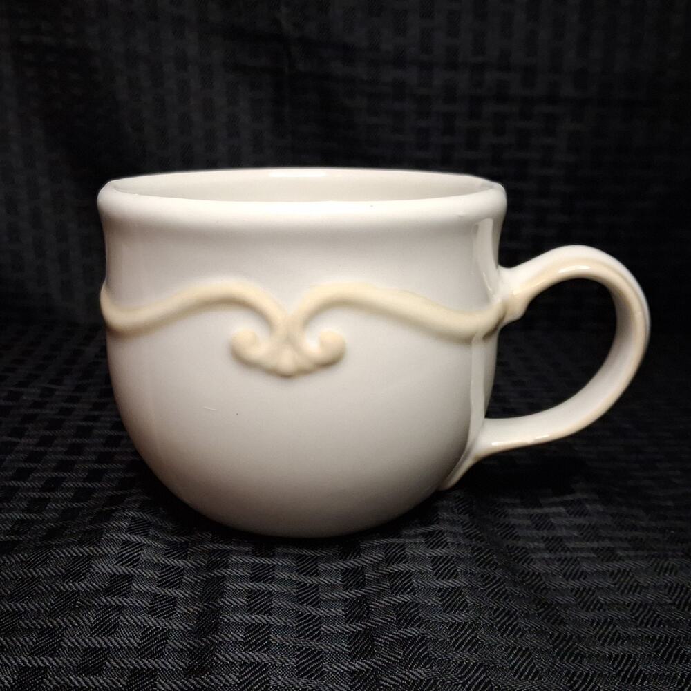 Princess House Pavillion Soup/Cappuccino Mug. Large 20oz. Ivory/Light Beige
